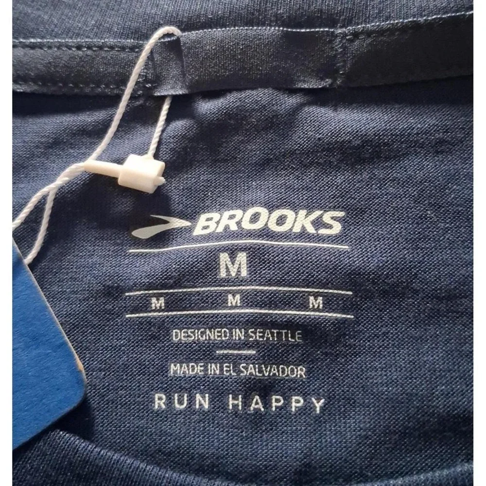 Mens Nwt Brooks Run Happy‎ Running Athleisure Performance  Active T-Shirt - Picture 6 of 8